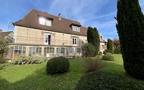 Maison De La Source