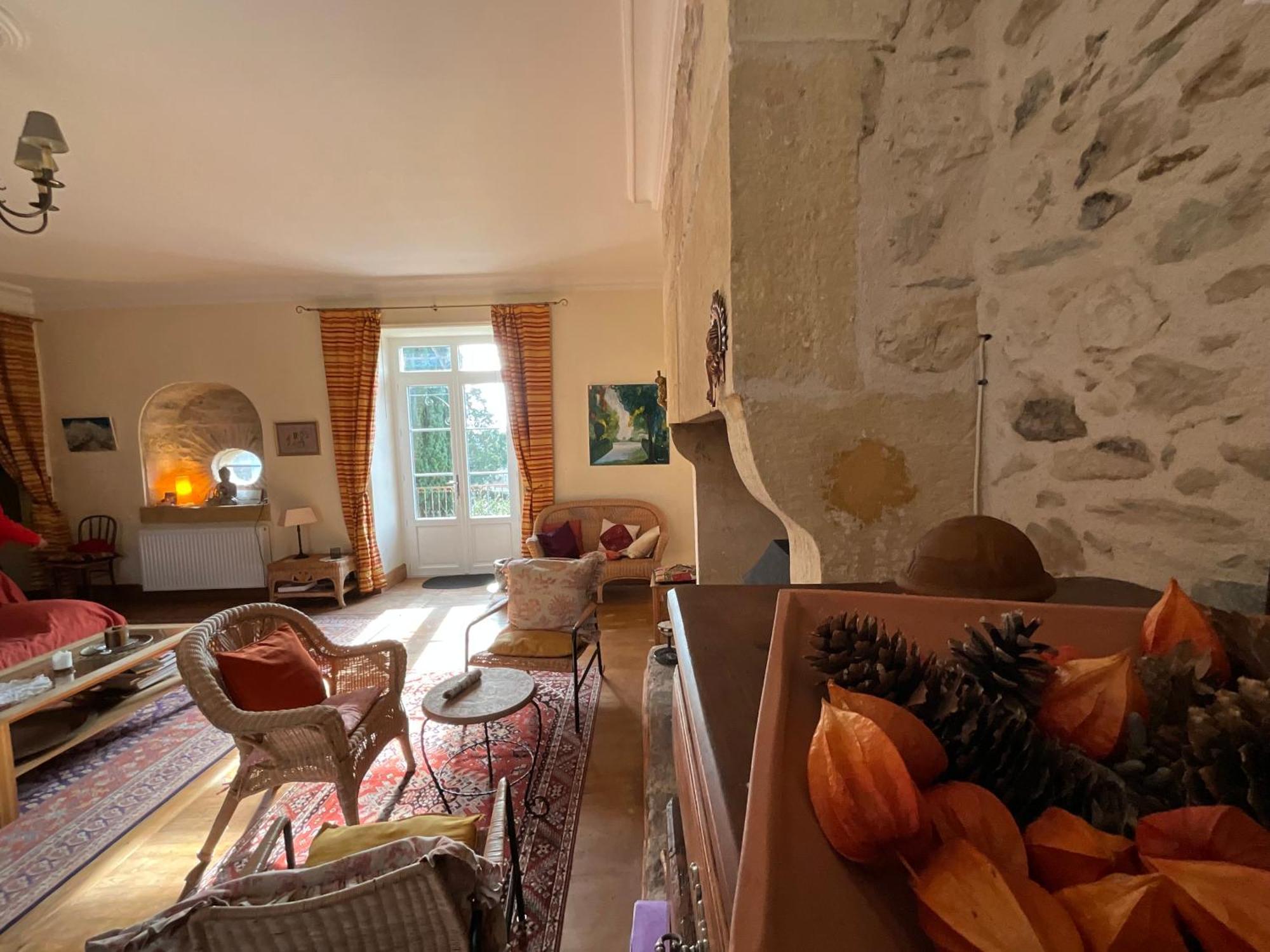 Maison De La Source Génis Extérieur photo